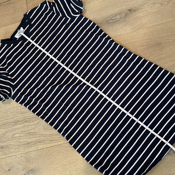 Navy stripped tee shirt dress - Picture 3 of 8